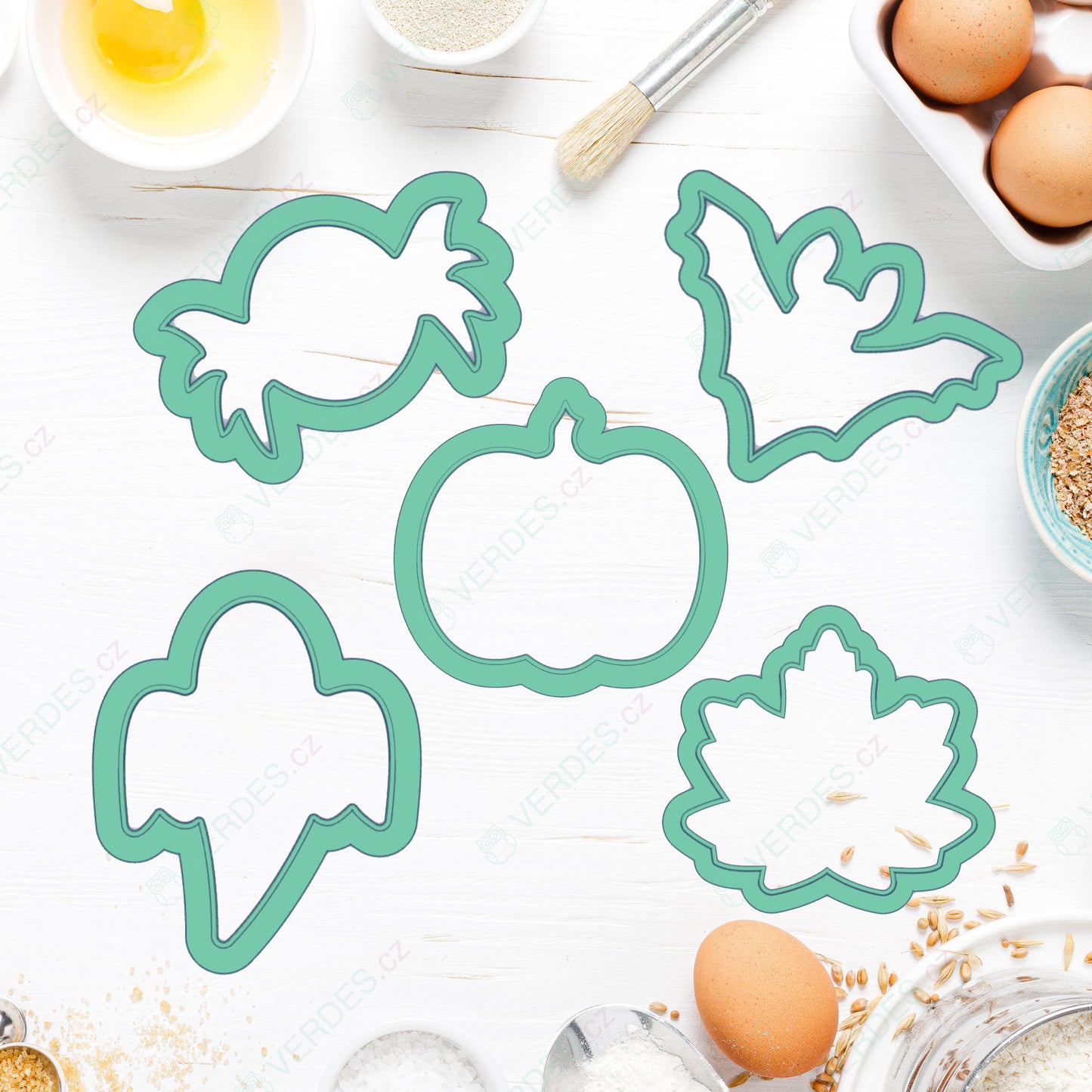 Halloween cookie cutter set