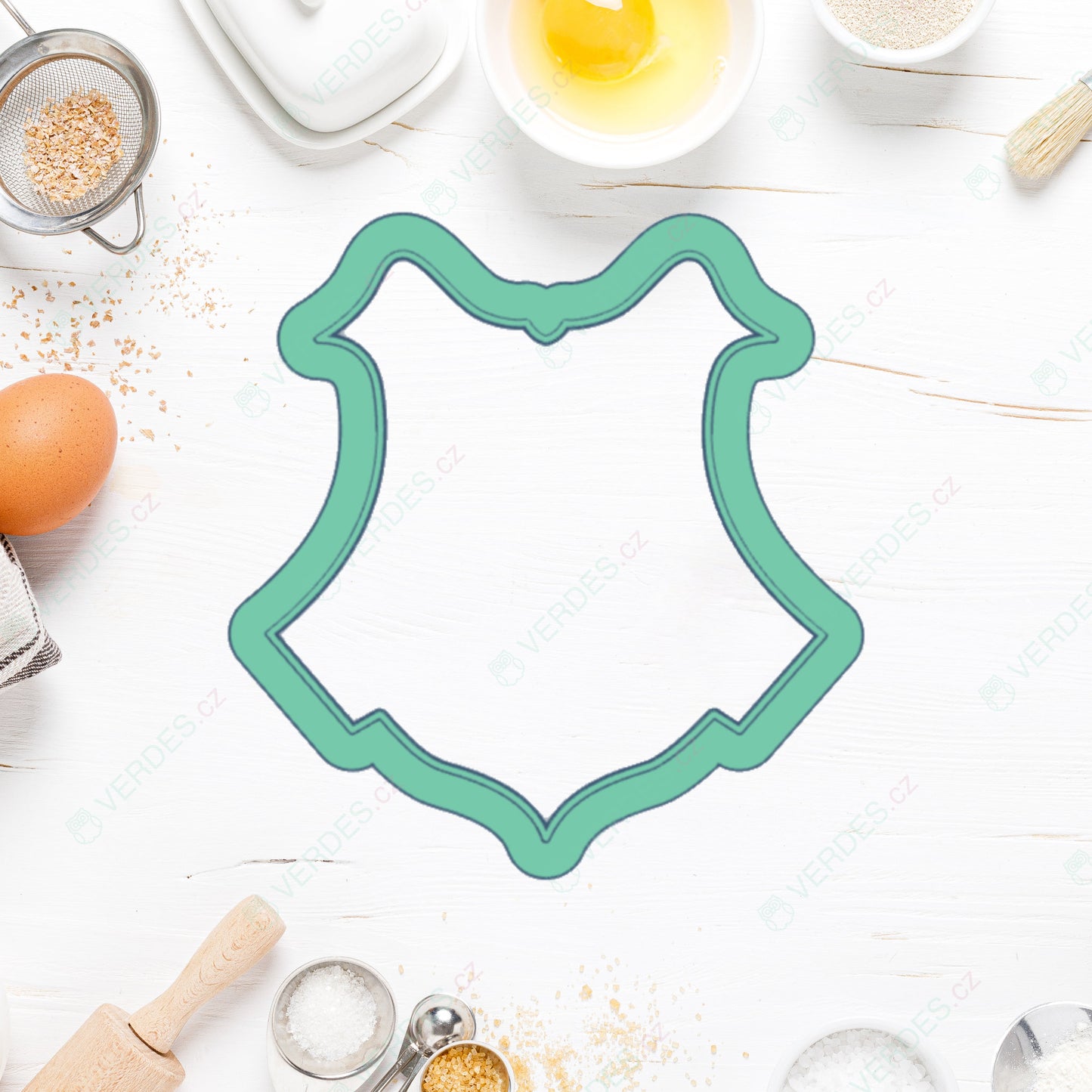 Coat of arms cookie cutter