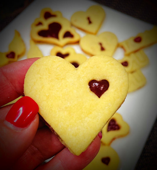 Vykrajovátko na linecké cukroví - Srdíčko s jedním srdíčkem