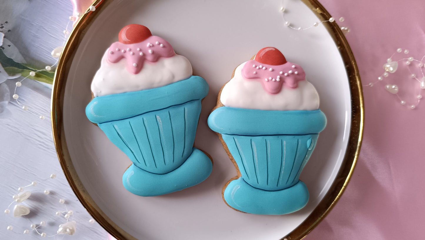 Ice cream cup cookie cutter