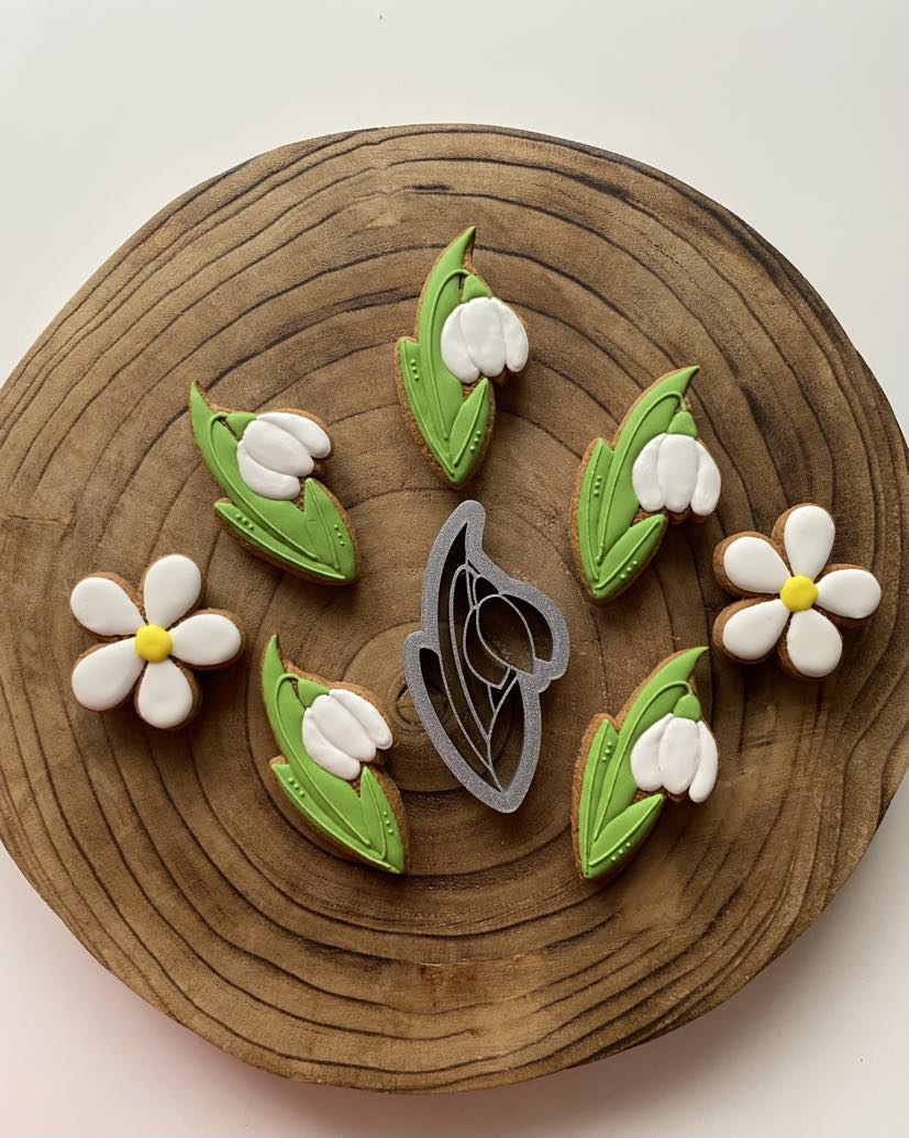 Bouquet of tulips cutter