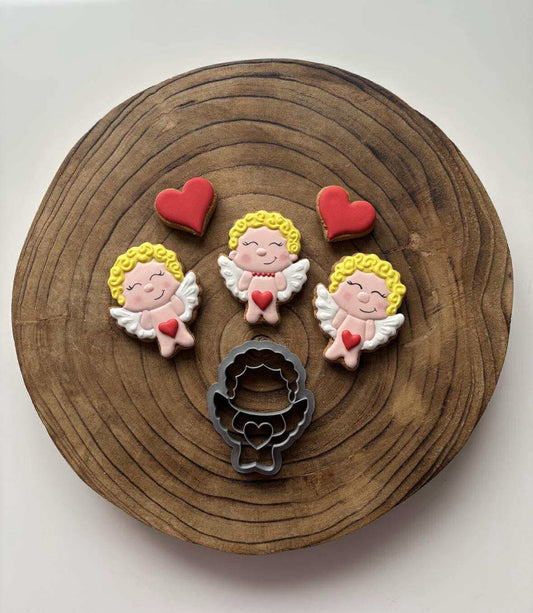 Vykrajovátko Amor - anděl se srdíčkem