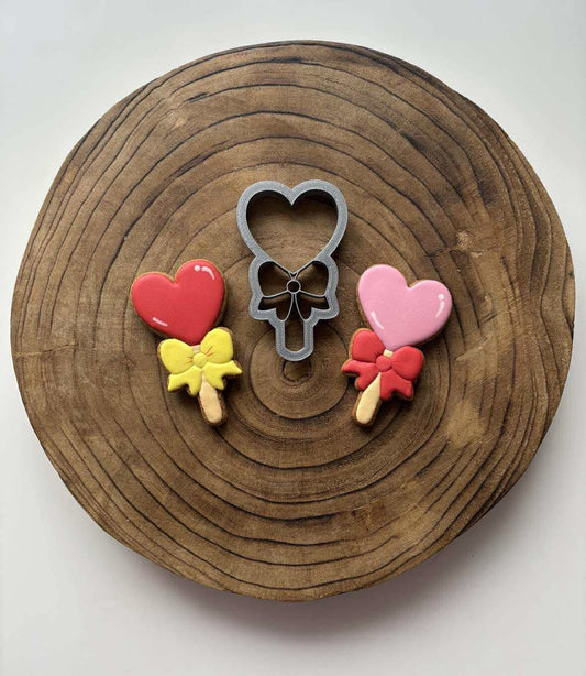 Dog cookie cutter