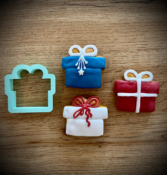 Vykrajovátko Dárek 2 obrys