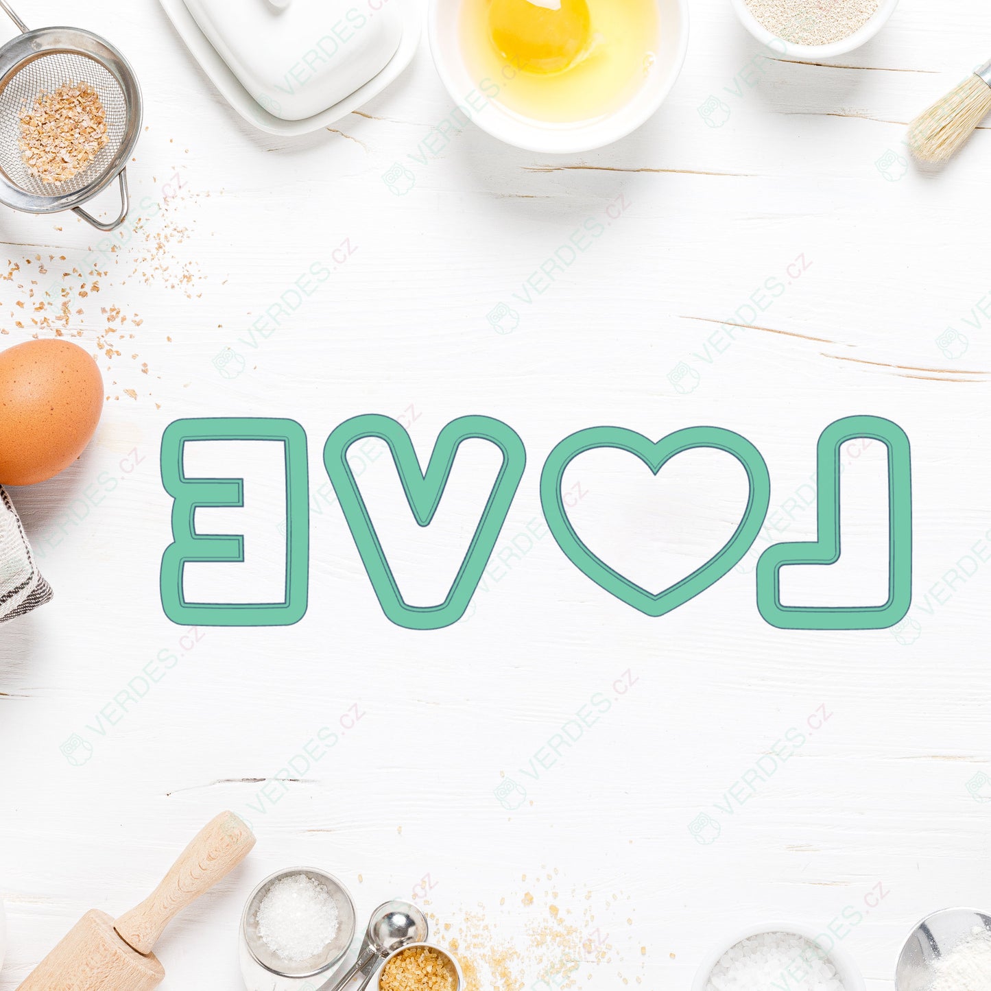 Vykrajovátko obrysové - Nápis LOVE