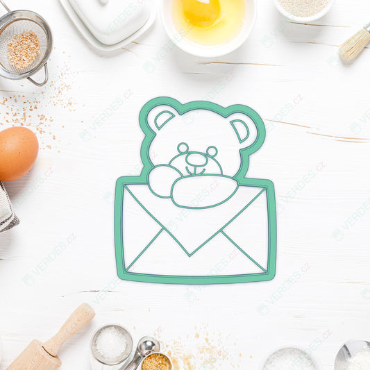 Vykrajovátko Medvídek s dopisem s detaily