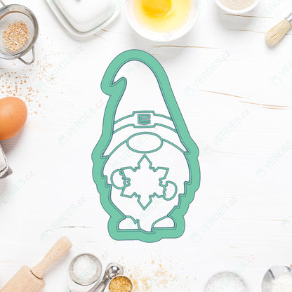 Cookie cutter Dwarf with a snowflake