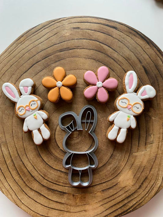 Cookie cutter Bunny 3