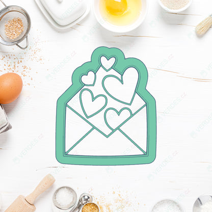 Cutter Envelope with hearts