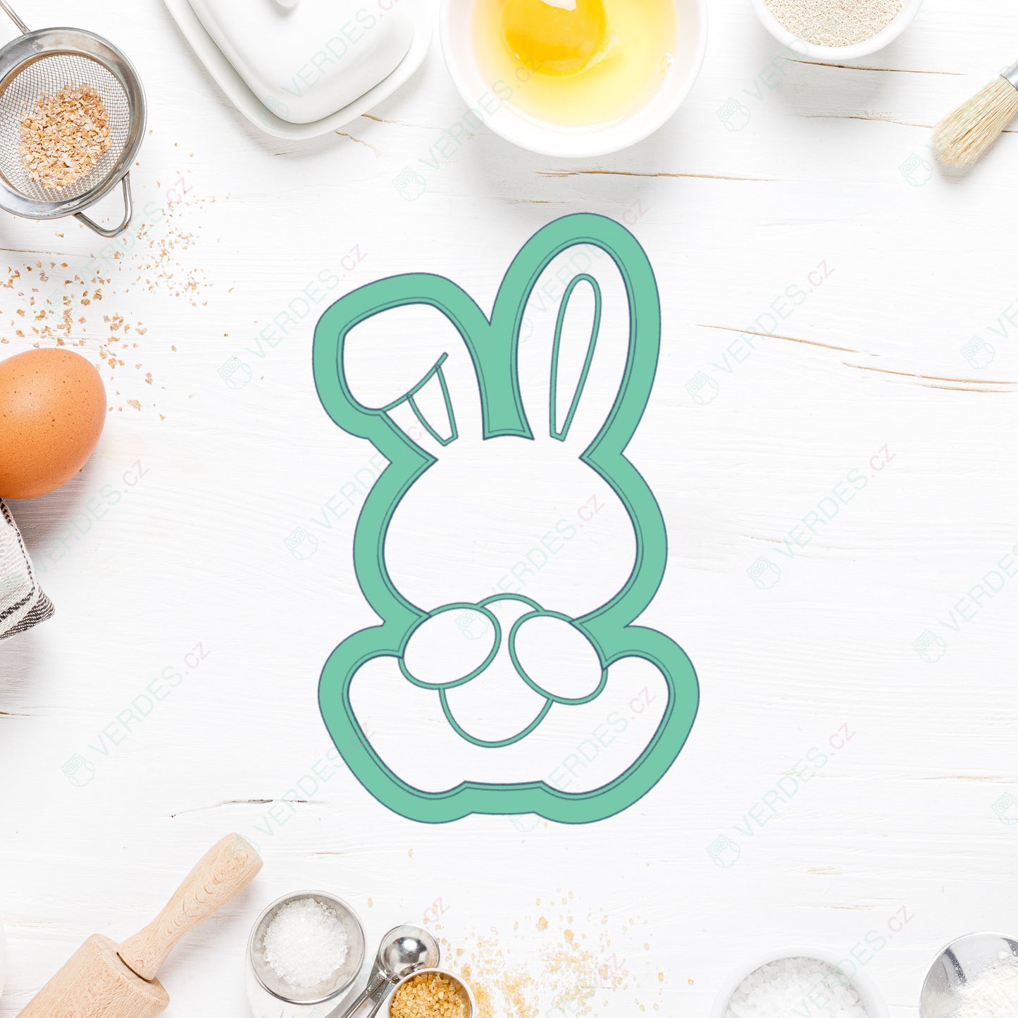 Cookie cutter Bunny with an egg